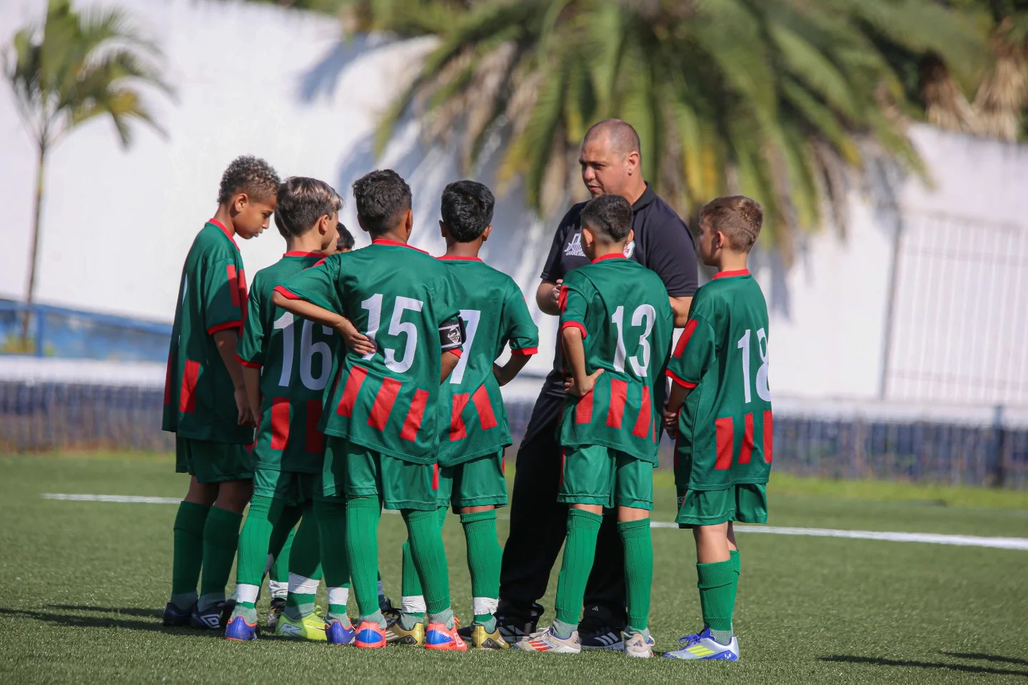 Técnico da Portuguesa Santista projeta clássico contra o Santos pelo Paulista Sub-11: ‘Coragem para jogar’