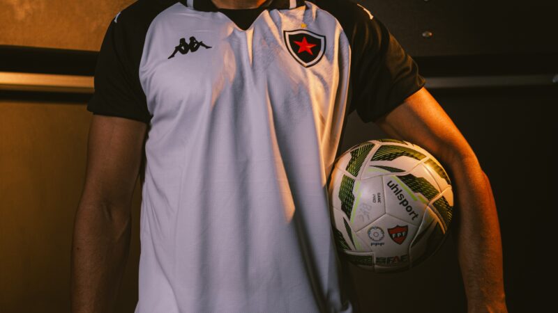Botafogo-PB lança novo uniforme 2 para a sequência da temporada 2026