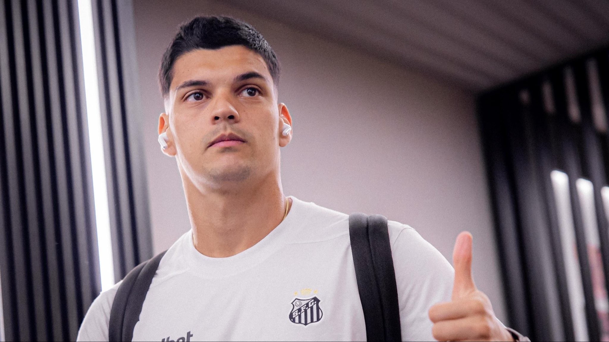 Escalação do Santos: Brazão passa em testes e será titular contra o Cuenca