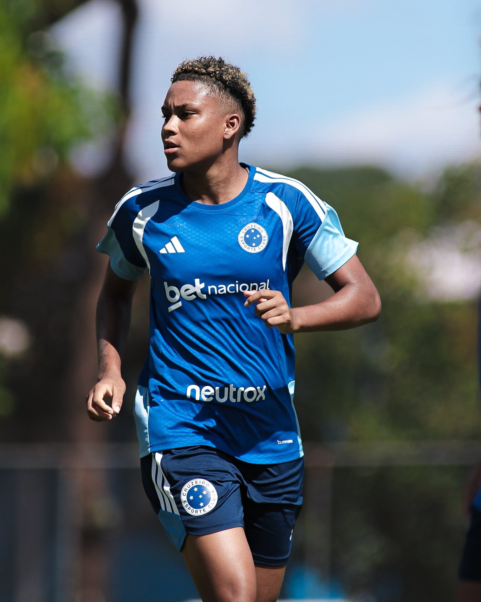 Destaque do Cruzeiro, jovem convocada pela seleção brasileira sofre grave lesão
