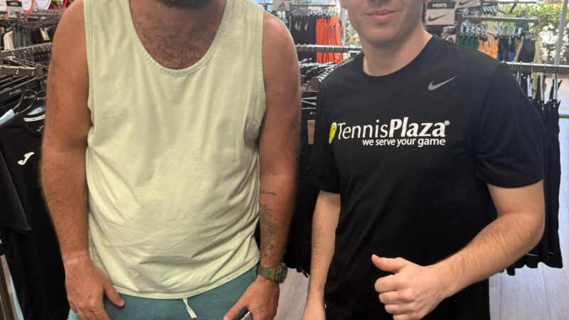 Higuaín, ex-Real Madrid, viraliza ao aparecer com novo visual ao lado de fã em Miami; veja