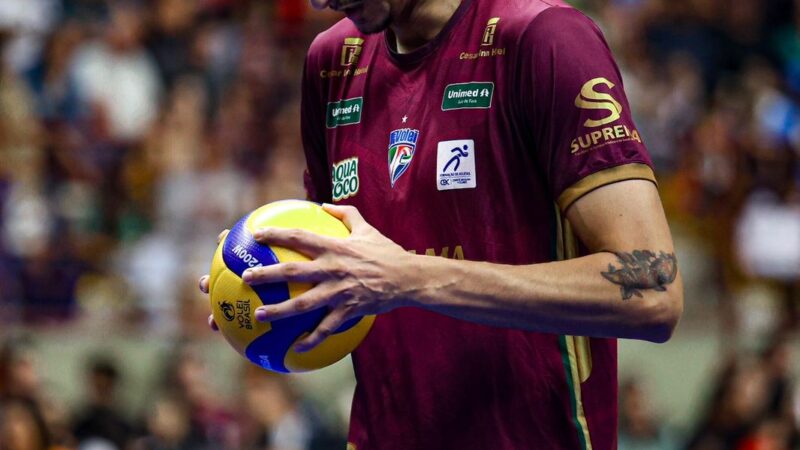 Central Marcelo Falcão negocia renovação com JF Vôlei-MG, mas não descarta saída