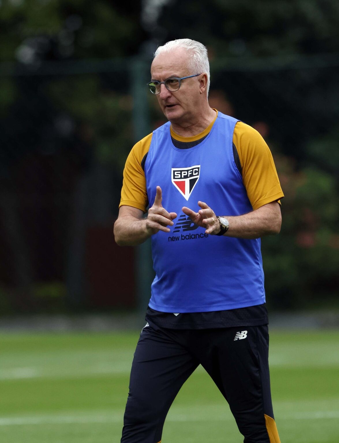 Elenco terá férias, e São Paulo planeja dois amistosos durante pausa para Copa