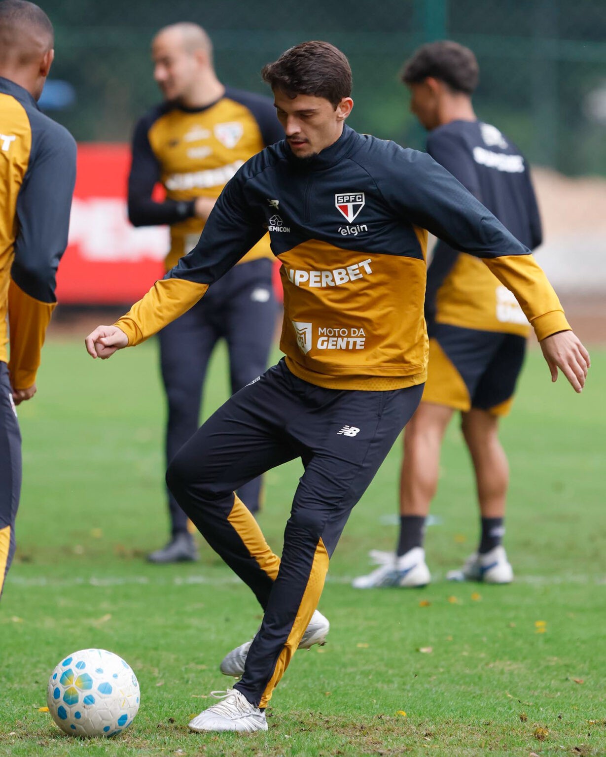 Escalação do São Paulo: Pablo Maia é relacionado para jogo contra o Botafogo