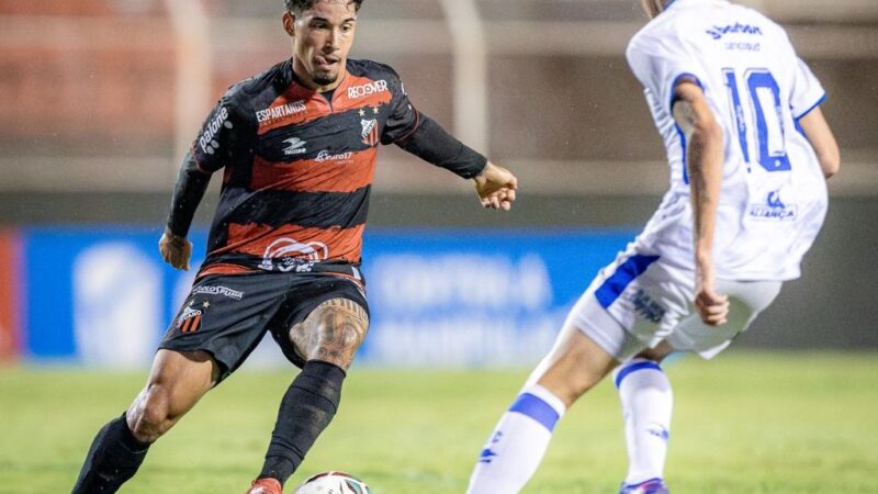 Lucas Mota destaca versatilidade e valoriza sequência no Ituano: “Agarrar a oportunidade”