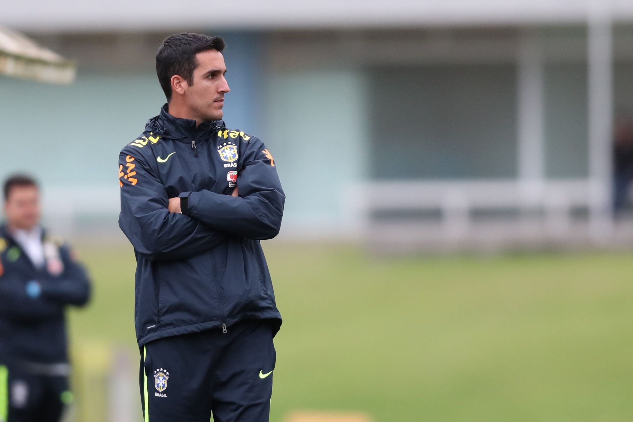 Técnico da Seleção Sub-20, Paulo Victor recebe homenagem em despedida do América-MEX