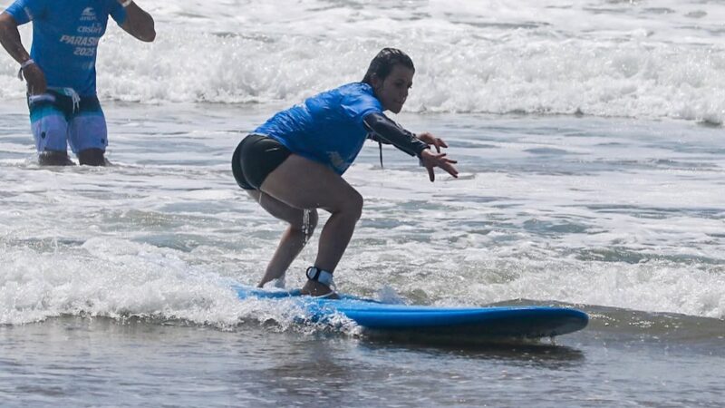 Catarinenses disputam o Campeonato Brasileiro de Parasurf, em Ipojuca