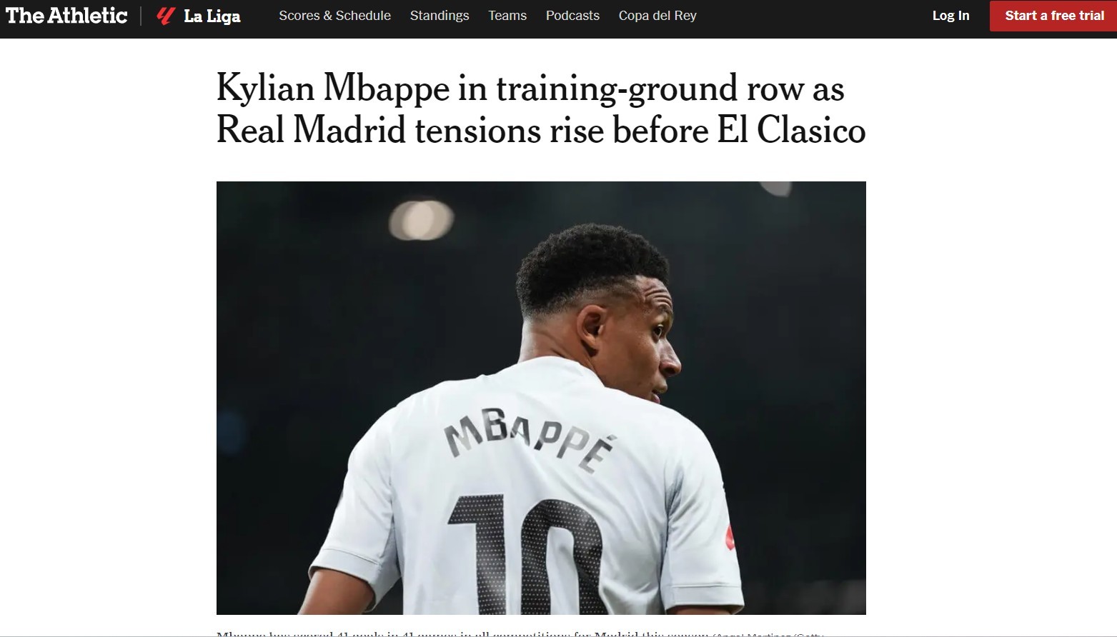Namorada de Mbappé fecha comentários nas redes sociais após ataques ao jogador do Real