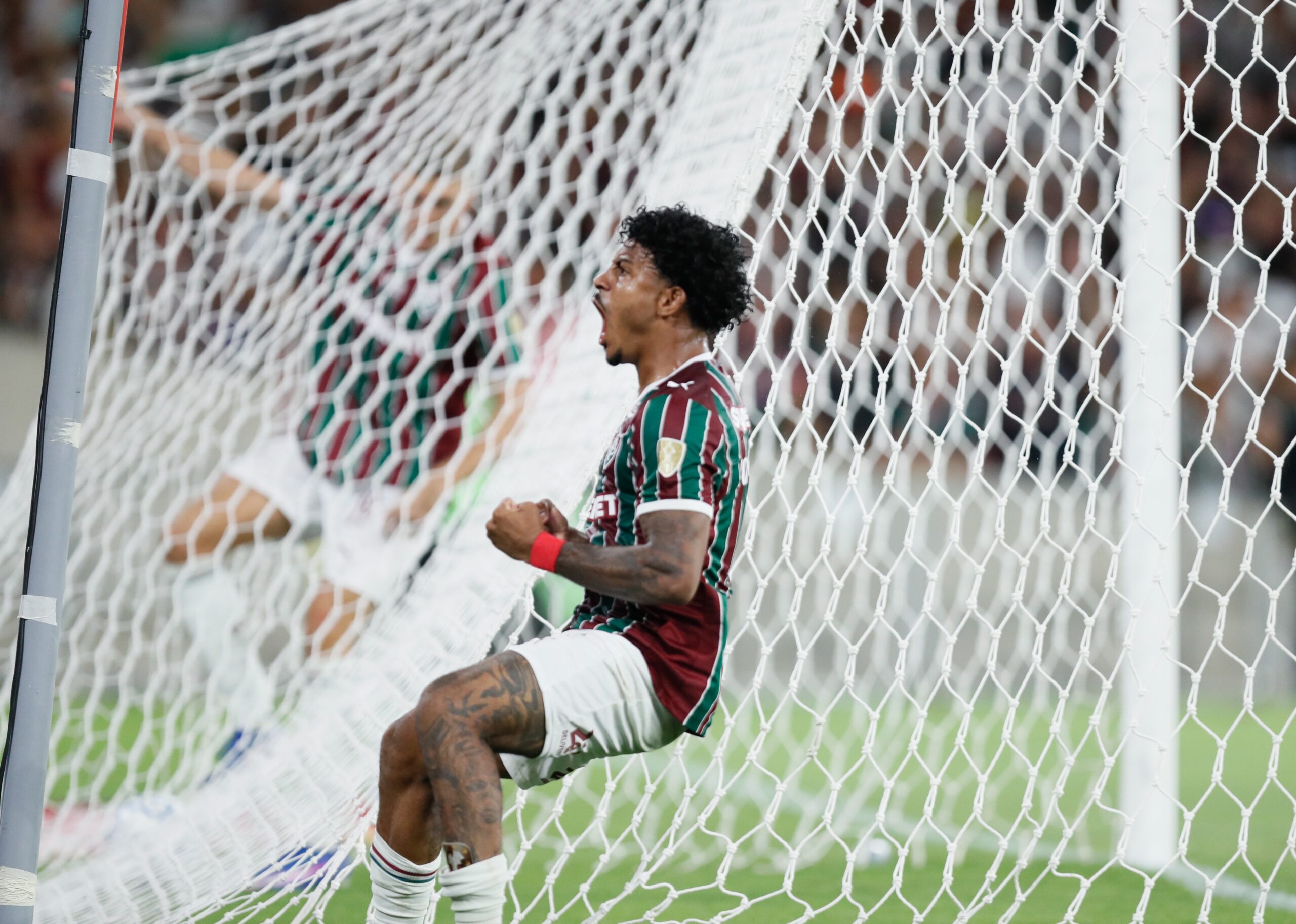 John Kennedy se frustra com cenário do Fluminense na Libertadores: “Trocaria gols pelos pontos”