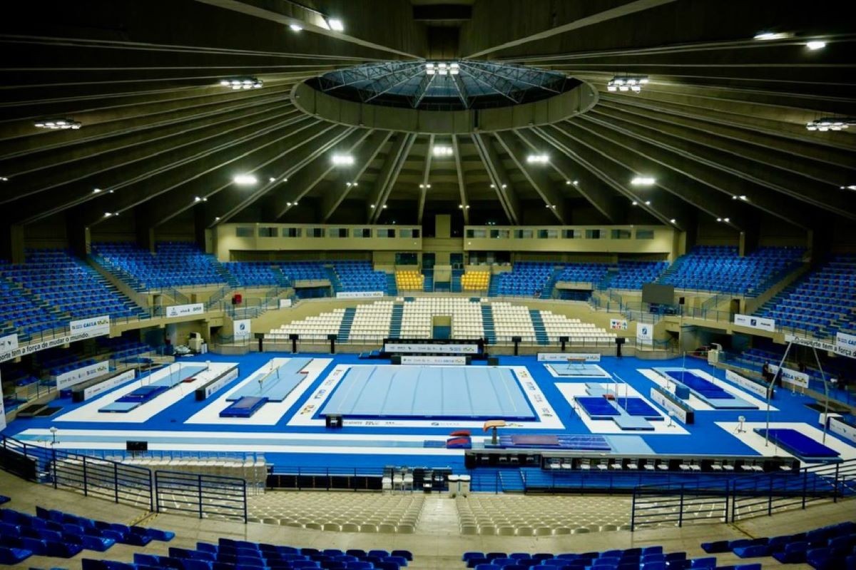 Medalhistas olímpicos disputam Troféu Brasil de ginástica artística em Natal