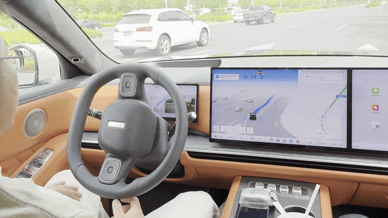 Salão de Pequim: carros chineses já dirigem quase sozinhos nas cidades; g1 testou como funciona