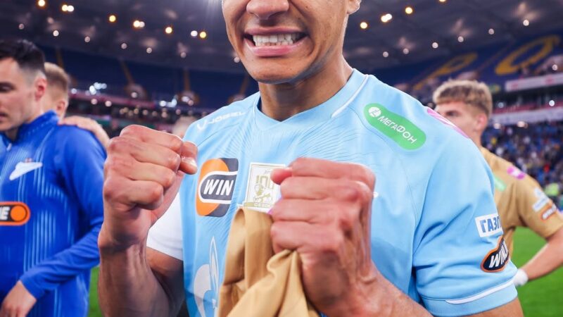 Douglas Santos é hexacampeão russo com o Zenit na véspera de convocação: “Felicidade enorme”