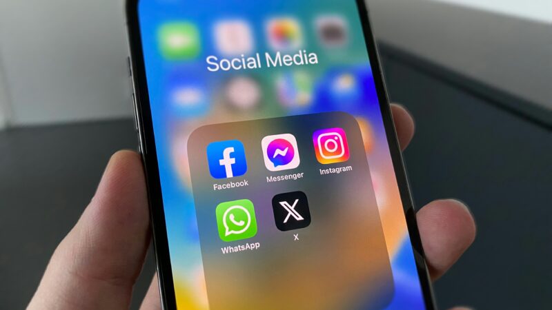 ‘Dark patterns’: como big techs usam truques para manipular usuários e influenciar suas escolhas