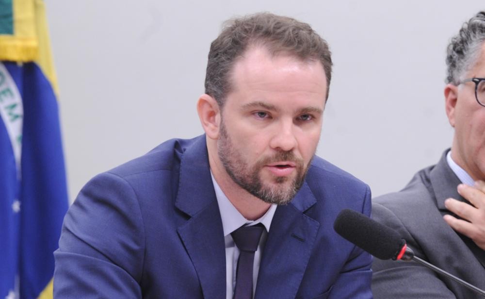Escala 6×1: Durigan diz que é ‘radicalmente contra’ compensar empresas em caso de redução de jornada