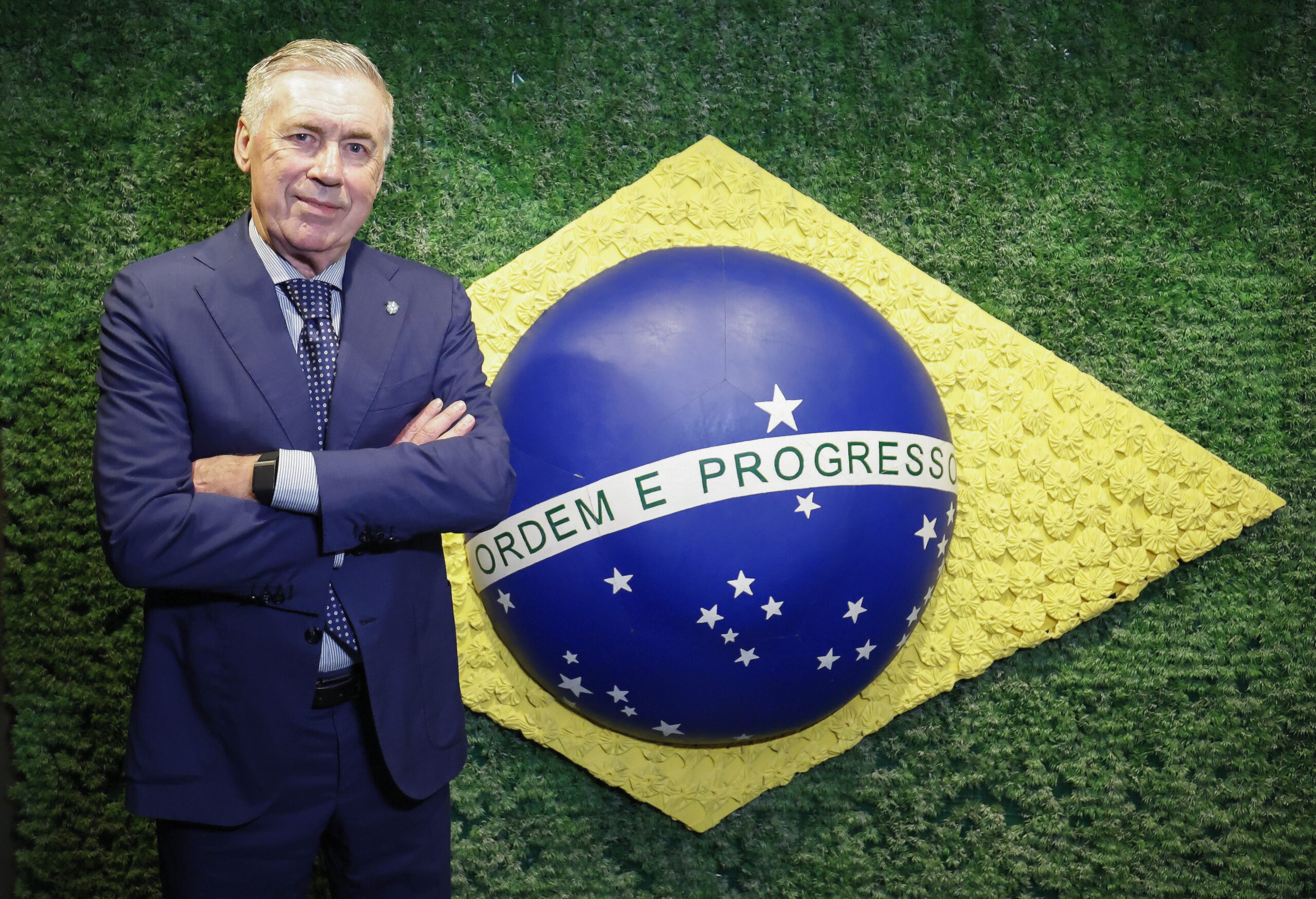 CBF renova contrato de Carlo Ancelotti com a seleção brasileira