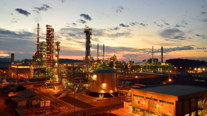 Petrobras prevê R$ 17,6 bilhões para a Replan e anuncia produção de combustível de aviação em 2026