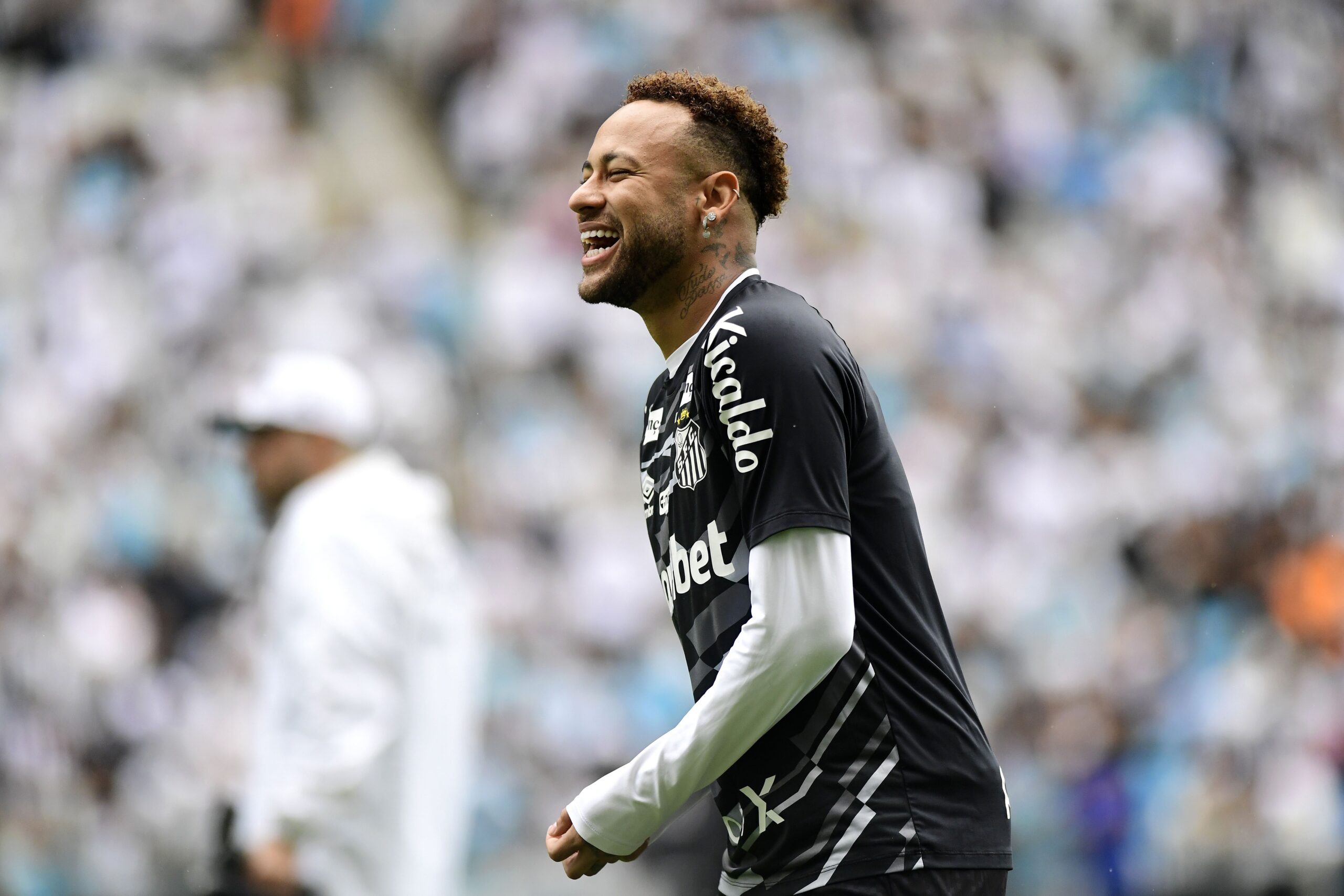 Neymar volta depois da Copa? O que o Santos pensa sobre futuro do craque
