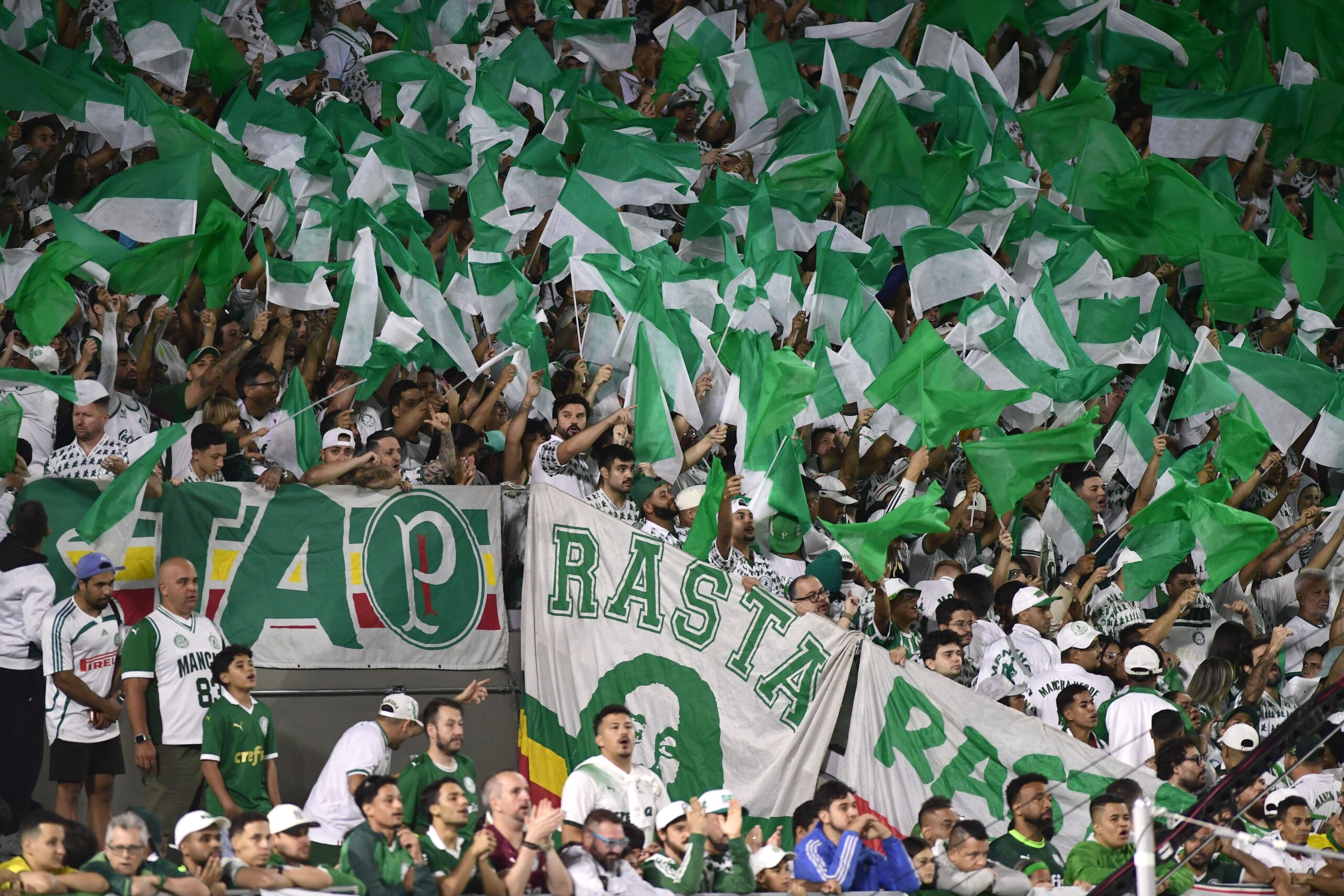 Com preço único, Palmeiras vive expectativa por casa cheia em retorno de Abel no Brasileirão