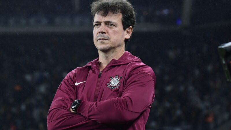 Diniz admite jogo ruim do Corinthians na Libertadores: “Decepcionado”