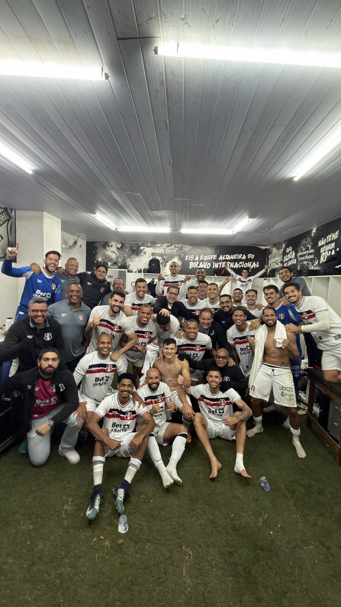 Santa Cruz tenta voltar a vencer dois jogos seguidos após três meses
