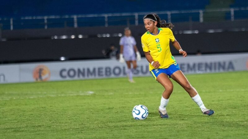 Aos 15 anos, Sarinha conquista título Sul-Americano Sub-17 com a Seleção Brasileira
