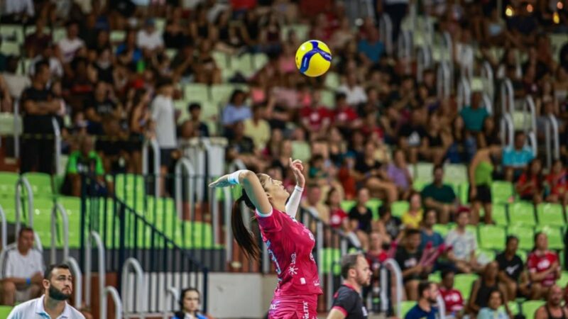 Equipe da Superliga Feminina muda de cidade e vai de Maringá para Londrina