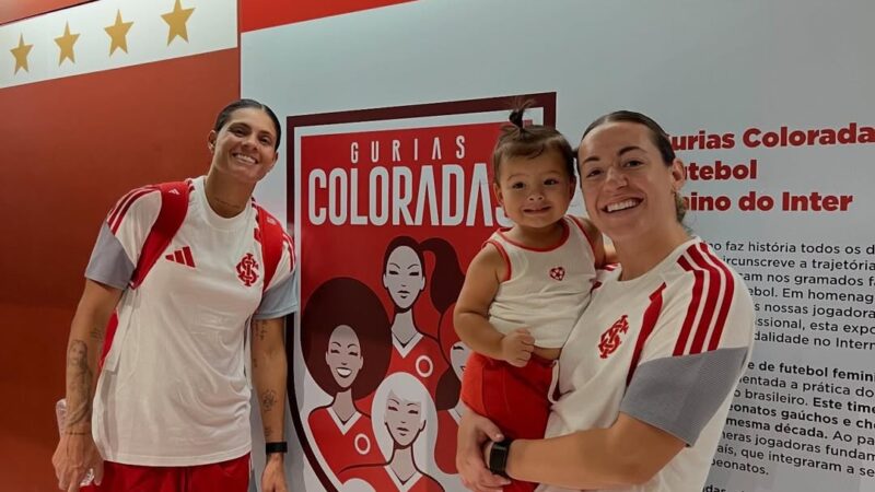 Companheiras no Inter, Sole Jaimes e Kelly querem inspirar como mães no futebol: “A gente pode”