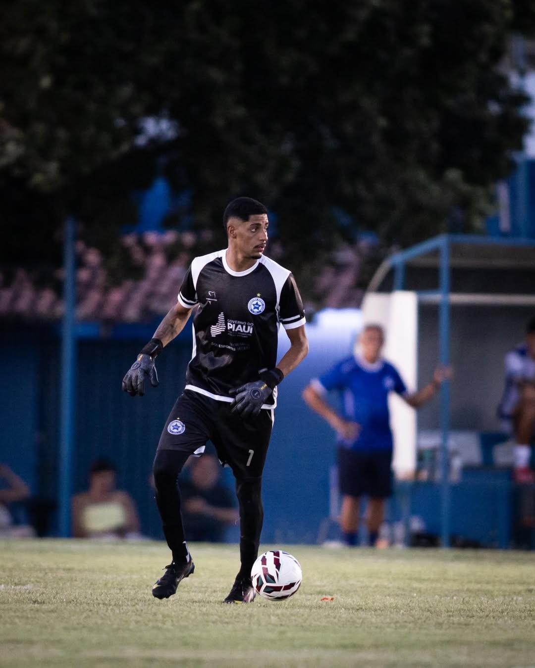 Escalação do Parnahyba: Zé Augusto tem desfalques de goleiro e atacante para duelo com o Iguatu