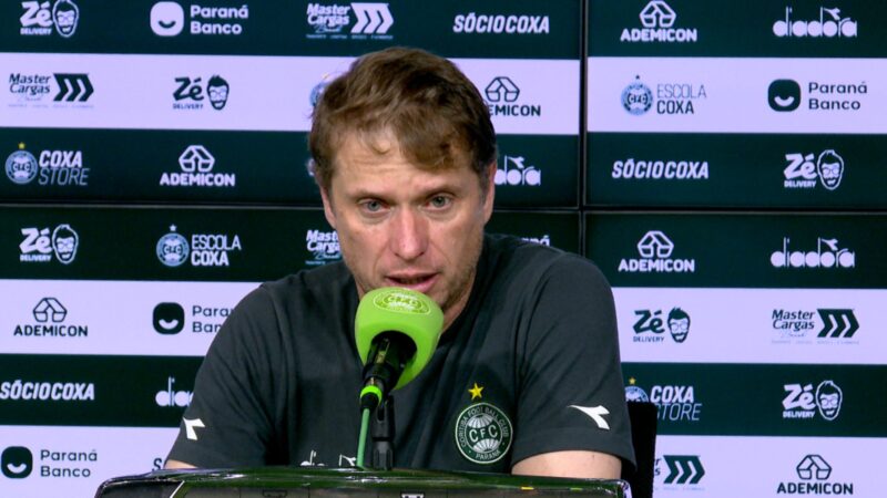 Seabra destaca força mental do Coritiba em virada sobre o Bahia: “Sustentamos a nossa identidade”
