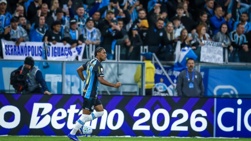 Tetê quebra jejum de quase 100 dias no Grêmio e busca recomeço