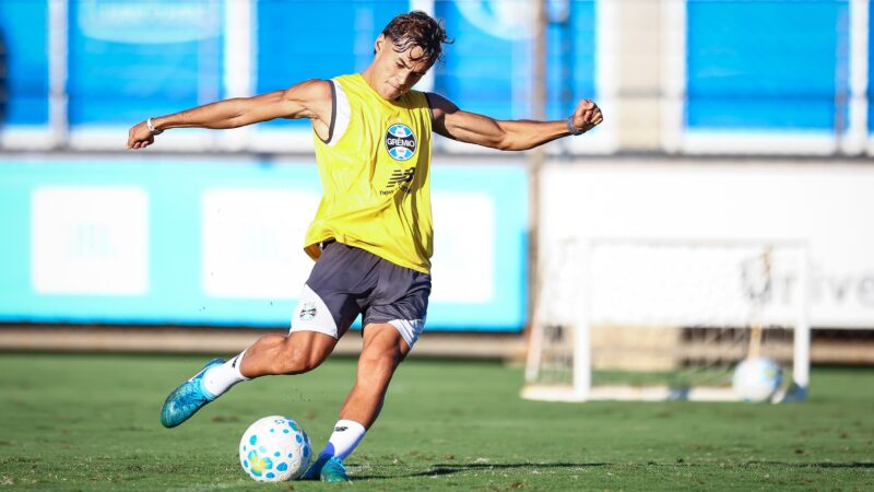 Jovem pode reaparecer no Grêmio? Veja as opções para o meio-campo sem Arthur e Nardoni