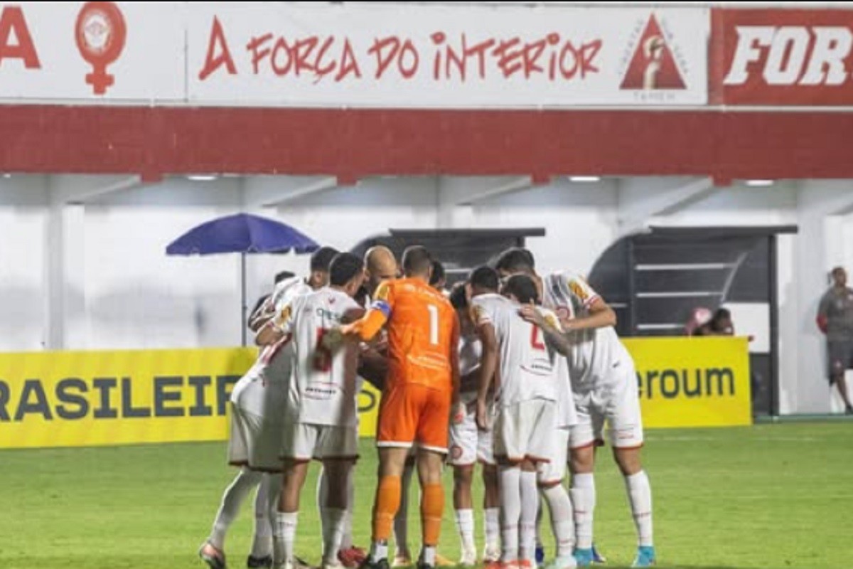 Tombense recebe Democrata GV e pode encerrar rodada na ponta ou fora do G-4 na Série D do Brasileiro