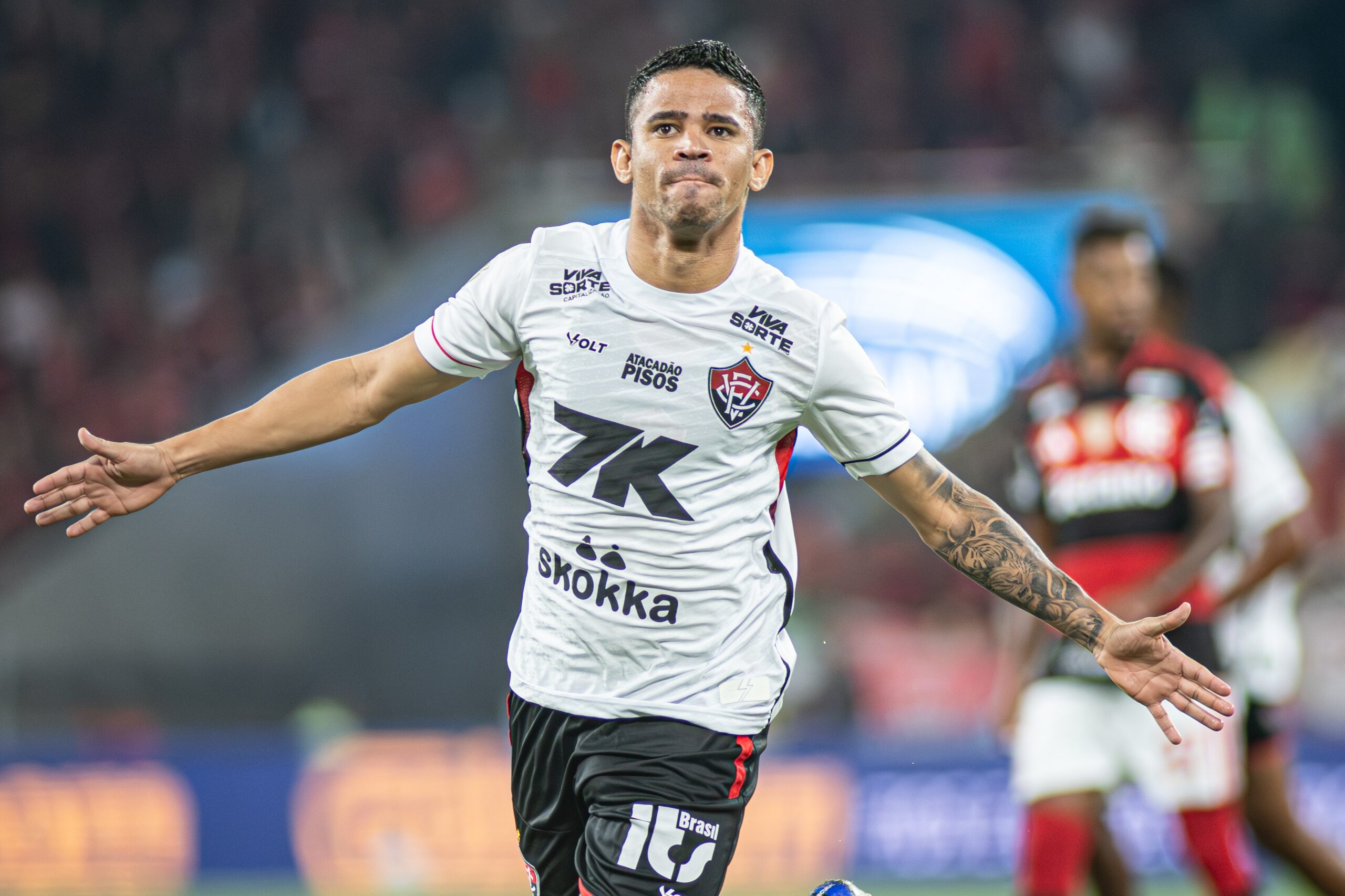 Vitória entra com recurso no STJD e pede efeito suspensivo para Erick