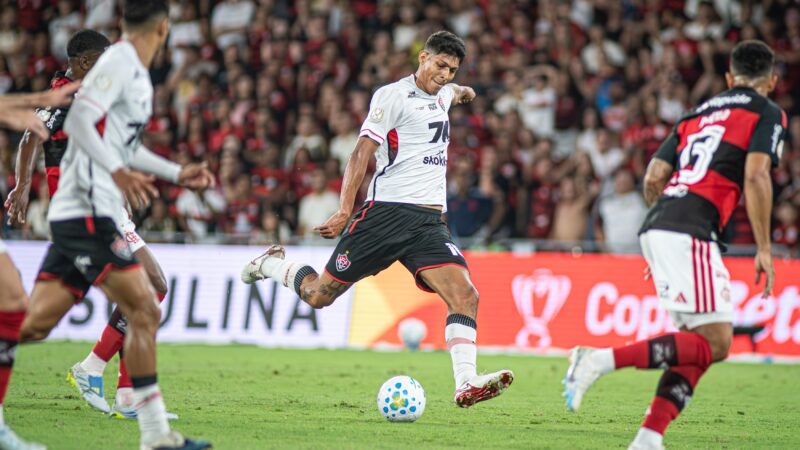 Vitória precisa superar tabu contra o Flamengo para avançar na Copa do Brasil