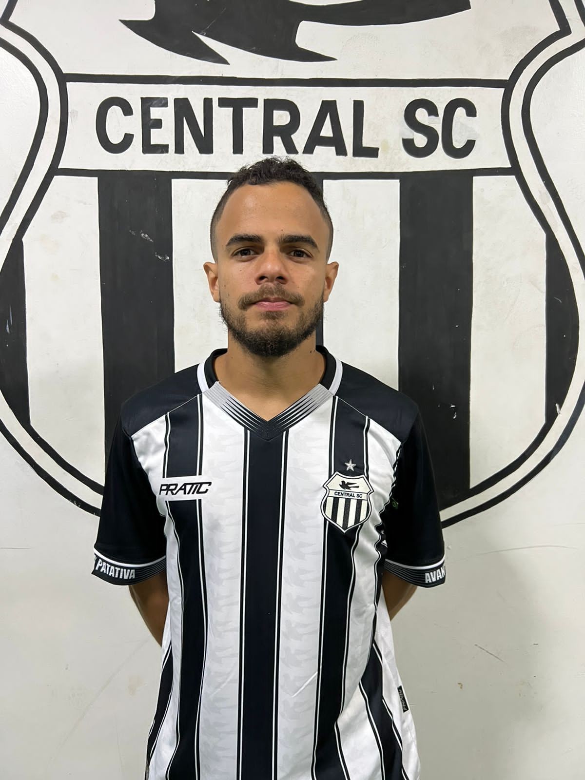 Central tem desfalque na lateral para jogo em Natal pela Série D