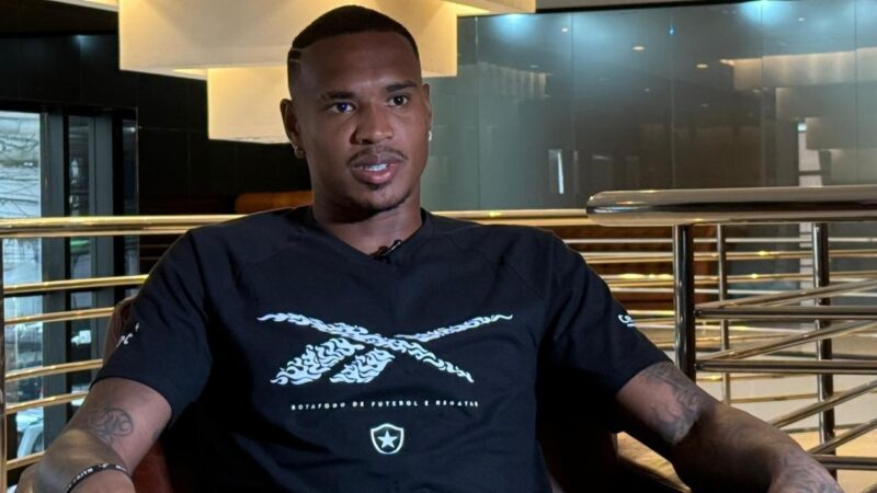 Como está o termômetro do Cruzeiro sobre goleiro John e zagueiro Igor Júlio