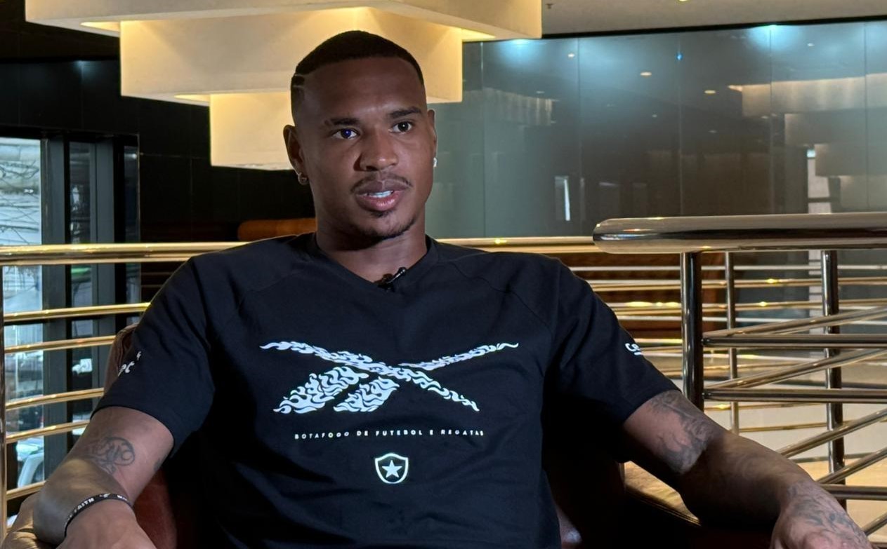 Como está o termômetro do Cruzeiro sobre goleiro John e zagueiro Igor Júlio
