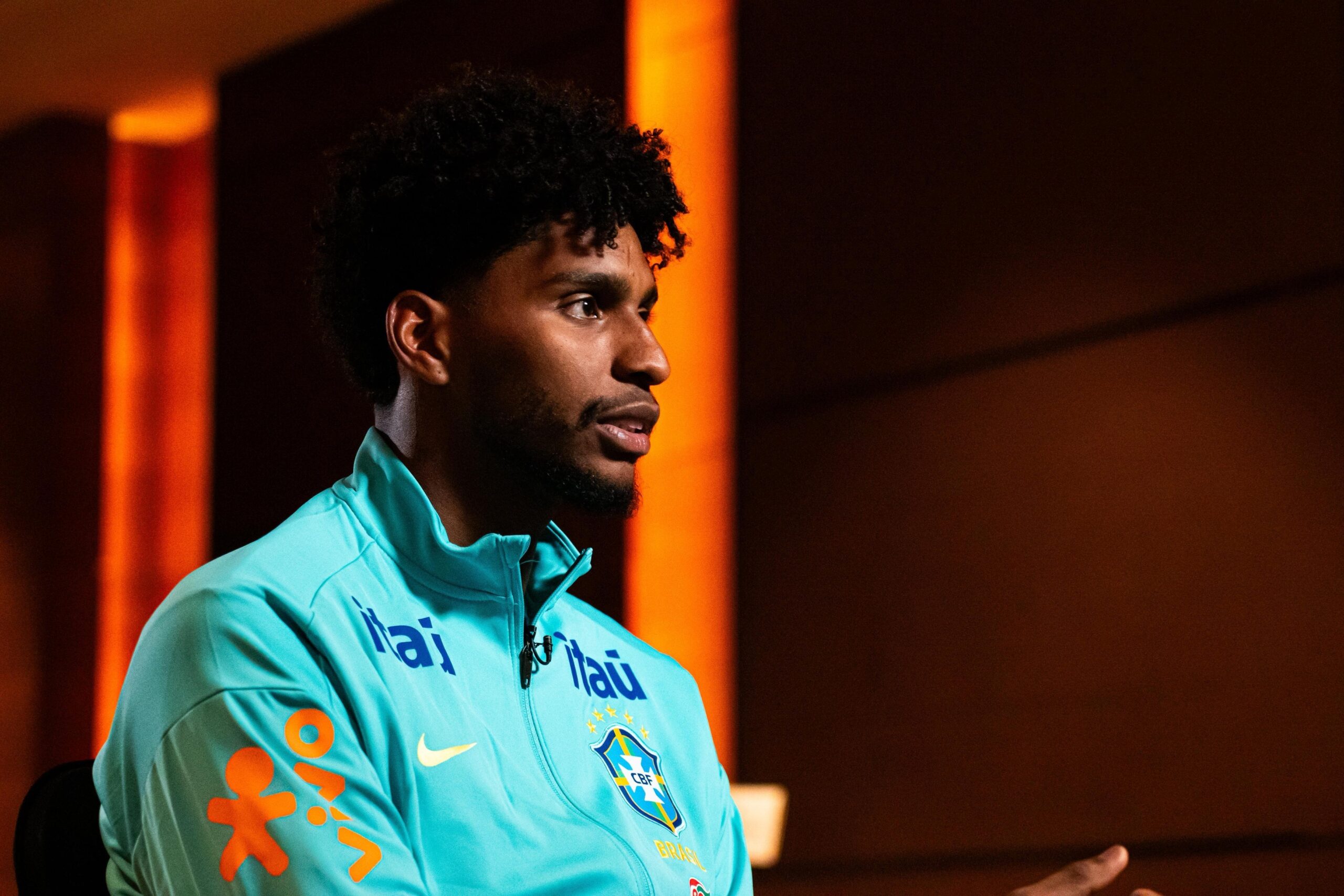 Hugo Souza se manifesta após ficar fora de convocação para a Copa: “Faz parte da vida e do futebol”