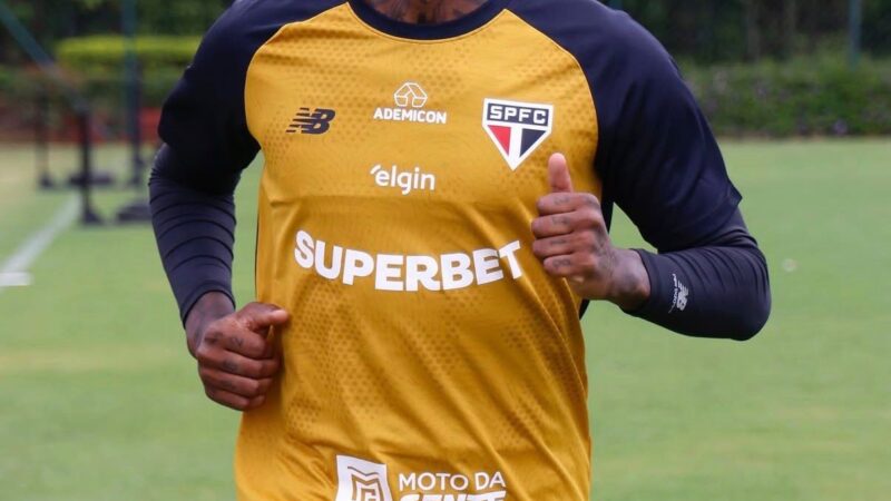 Arboleda alega segregação e pede para ser reintegrado pelo São Paulo