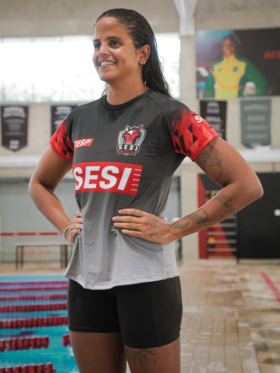 Etiene Medeiros conquista ouro no Troféu Maria Lenk: “Fiquei três anos parada”
