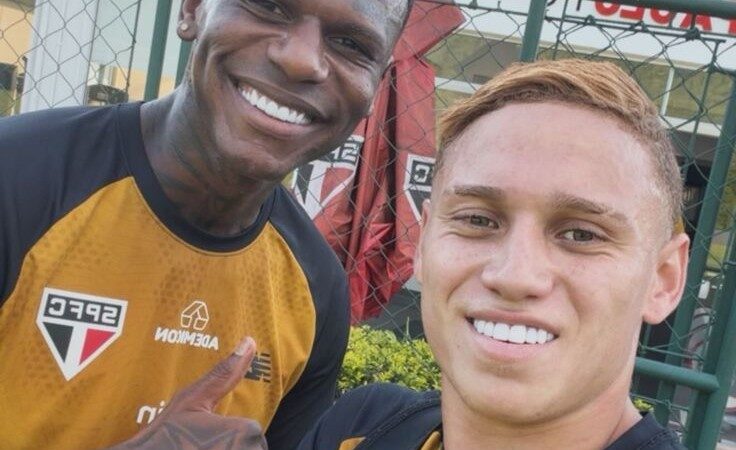Roger explica Maik afastado e não descarta volta de Arboleda ao São Paulo: “Quem sabe pode ajudar”