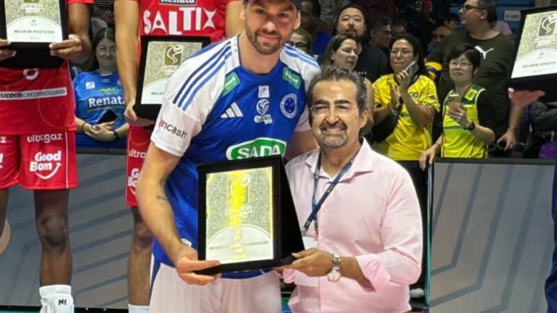 MVP aos 40 anos, Lucão celebra longevidade e avisa: “Jogarei até meus joelhos aguentarem”