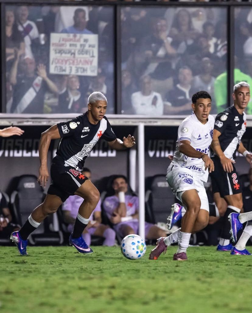 Brian Macapá é titular em empate do Paysandu com o Vasco