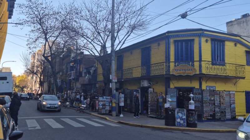 Boca x Cruzeiro têm prévia com cerveja proibida e foguetório em hotel; veja detalhes