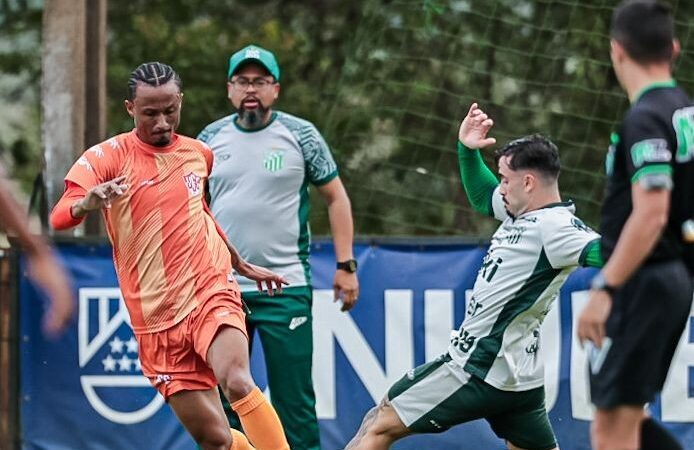 Uberlândia vence Uberaba em jogo-treino no CT Ninho do Periquito