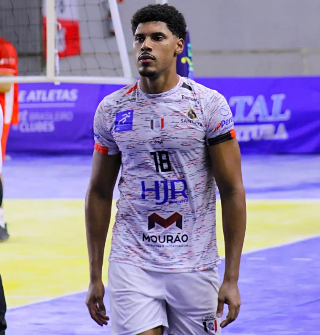 Suzano anuncia oposto Paulão como 11º reforço para a temporada 2026/27