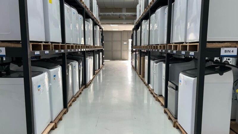 Após fechar fábrica na Argentina, Whirlpool anuncia 200 vagas de emprego em unidade brasileira