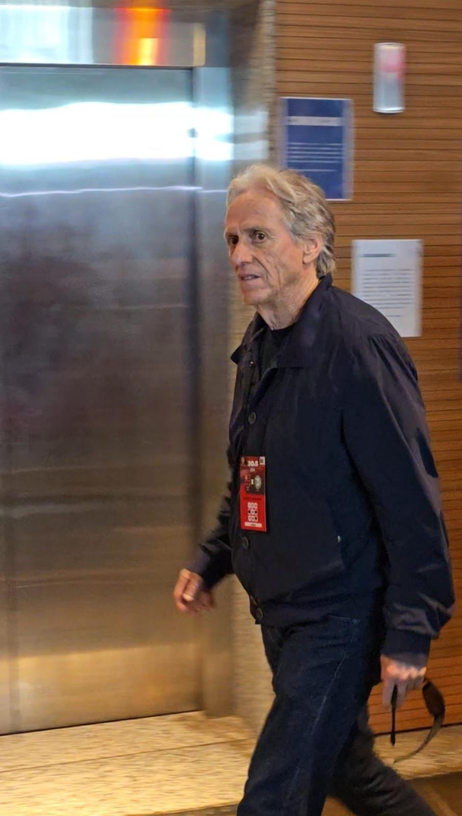 Jorge Jesus chega ao Maracanã para acompanhar Flamengo x Coritiba
