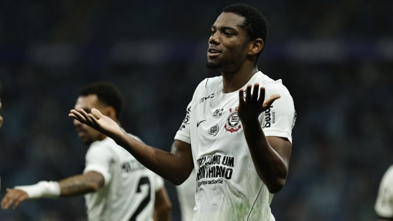 André volta a brilhar pelo Corinthians e se valoriza antes de janela de transferências