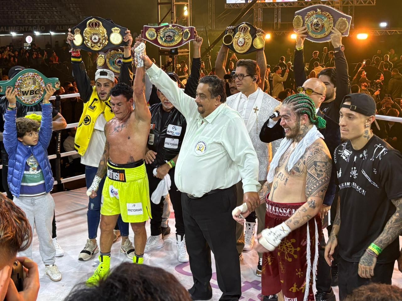 Popó vence Whindersson Nunes em reencontro no Fight Music Show